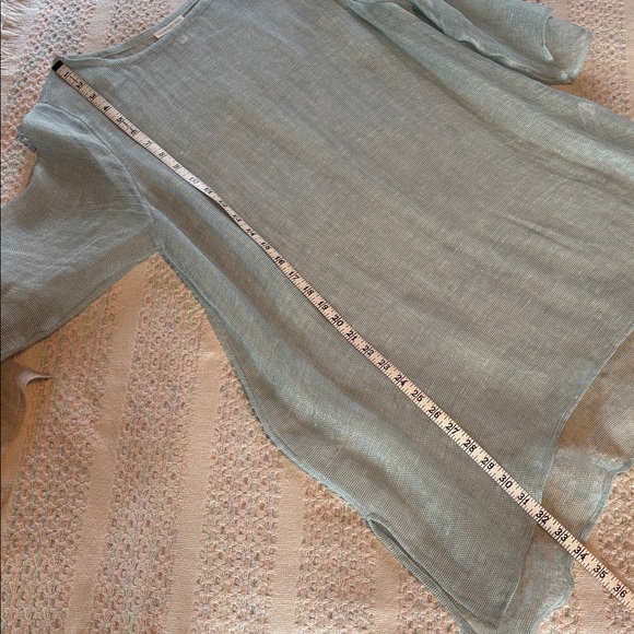 2 Eileen Fisher mesh organic linen tunic tops * tan and light blue * sz LG - Picture 9 of 13